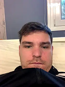 Snapshot of sergigomez chatting on 11/15/25, 11:29 sergigomez online show from 11/15/25, 11:29