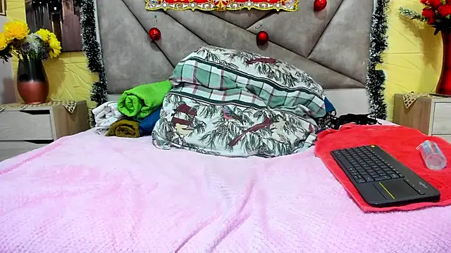 Esmeralda oikos online show from 12/27/24, 11:42