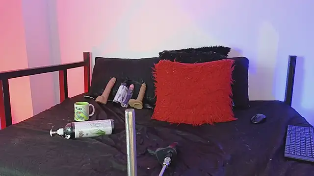 MishaKinki online show from 01/21/25, 01:18