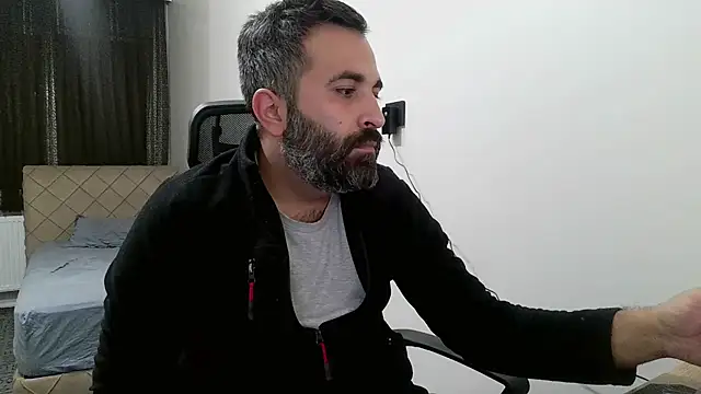 Snapshot of tgltplsr chatting on 11/04/25, 09:36 tgltplsr online show from 11/04/25, 09:36