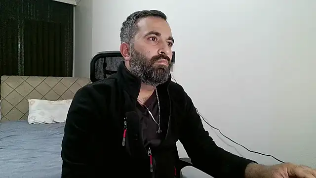 Snapshot of tgltplsr chatting on 11/20/25, 10:53 tgltplsr online show from 11/20/25, 10:53