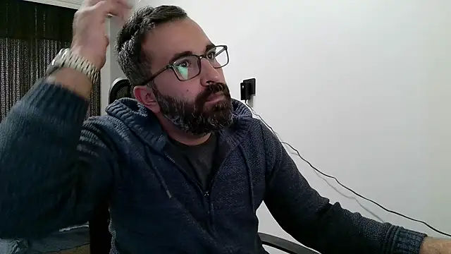 Snapshot of tgltplsr chatting on 11/29/25, 04:59 tgltplsr online show from 11/29/25, 04:59