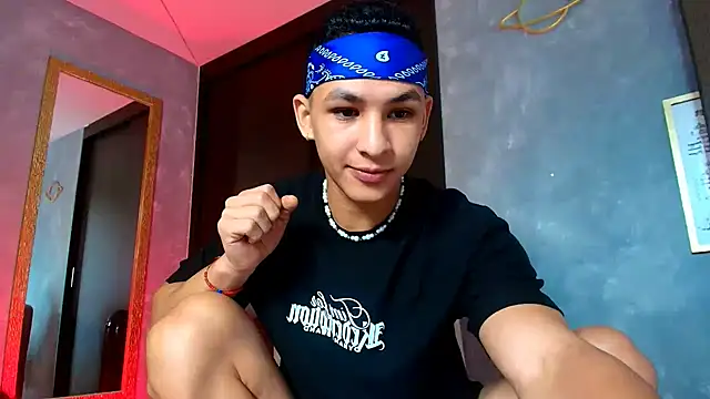 liuscast22 online show from 10/10/25, 02:38