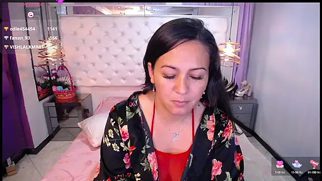 Georgina-Musk online show from 12/04/24, 11:02