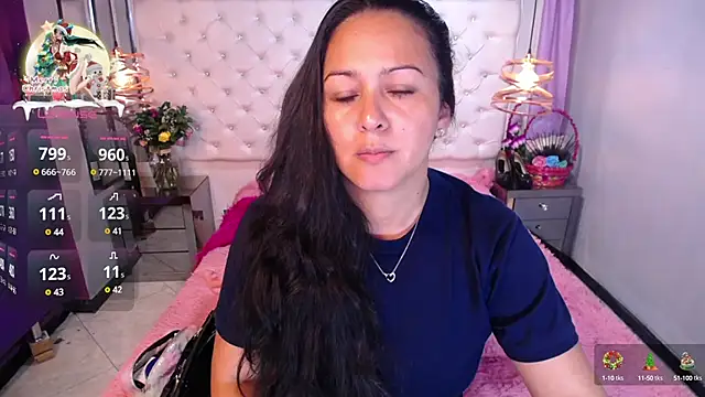 Georgina-Musk online show from 12/13/24, 07:43