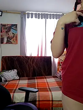 Snapshot of persefone_core chatting on 10/05/25, 05:11 persefone core online show from 10/05/25, 05:11