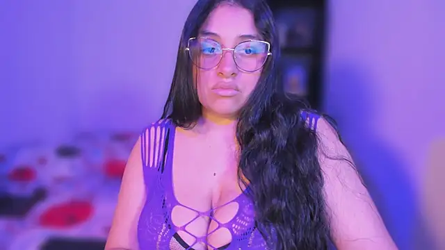 Snapshot of Soysofiarodrigu chatting on 03/12/25, 07:06 Soysofiarodrigu online show from 03/12/25, 07:06