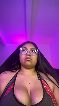 Snapshot of Soysofiarodrigu chatting on 11/25/25, 02:44 Soysofiarodrigu online show from 11/25/25, 02:44