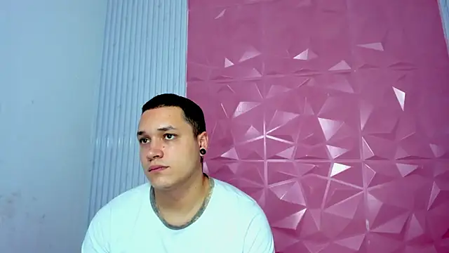 Karoline Hott online show from 12/09/24, 06:46