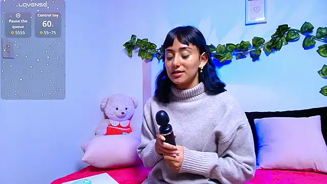 tati cardenas online show from 09/13/25, 04:34