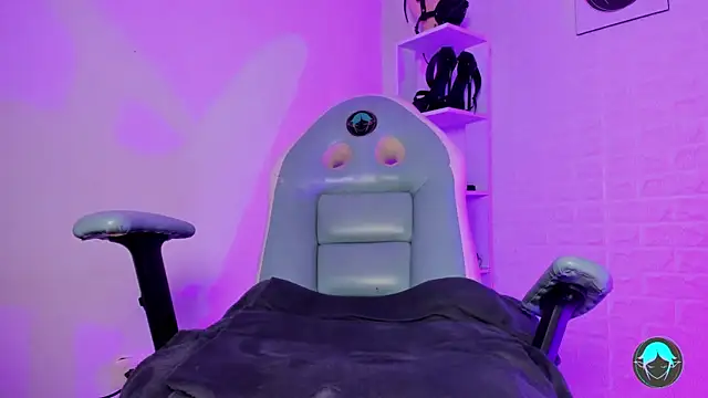 sofi elfqueen online show from 07/02/26, 03:23