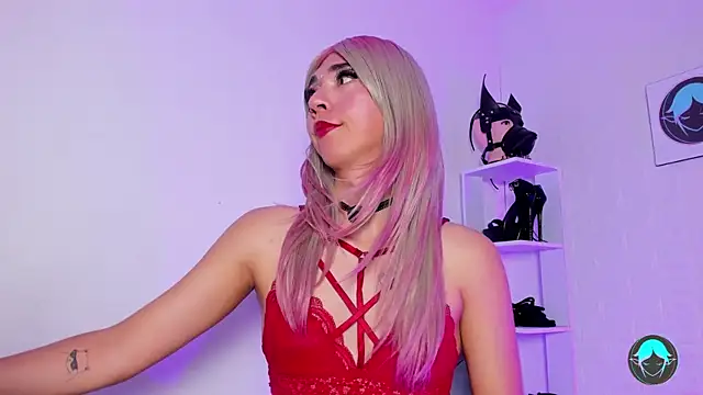 sofi elfqueen online show from 07/03/26, 11:44
