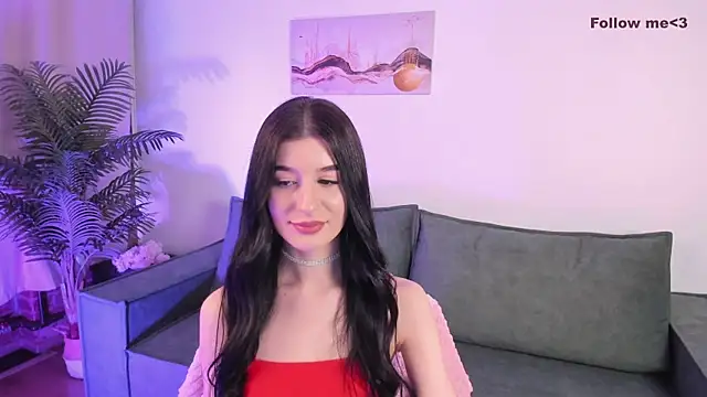 Snapshot of LauraCoy chatting on 02/12/25, 08:18 LauraCoy online show from 02/12/25, 08:18