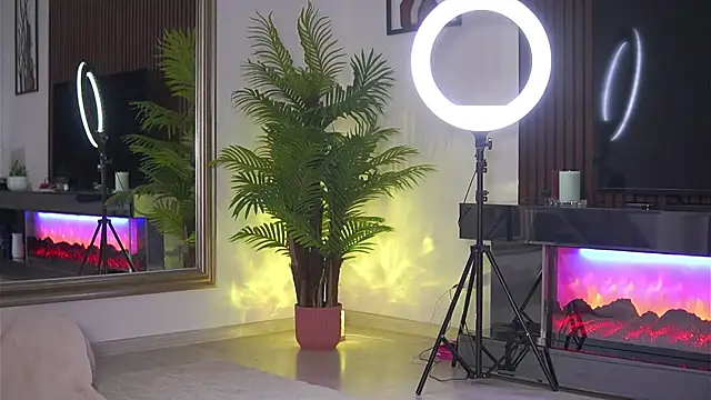 Abbela White online show from 05/14/26, 05:36