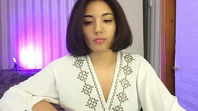 lily  foster online show from 10/05/25, 12:36