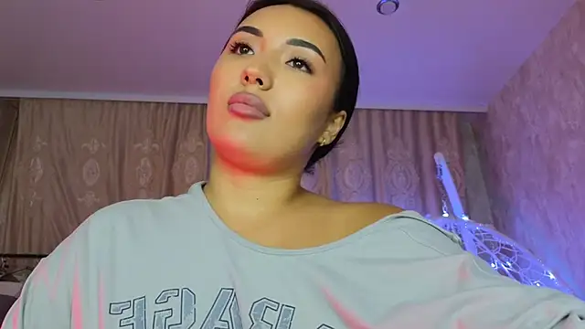 Snapshot of lily__foster chatting on 02/17/26, 02:57 lily foster online show from 02/17/26, 02:57