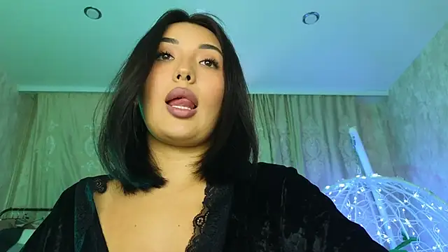 Snapshot of lily__foster chatting on 02/19/26, 02:13 lily foster online show from 02/19/26, 02:13
