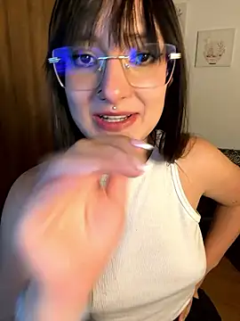 Megan lu2 online show from 12/02/24, 03:37