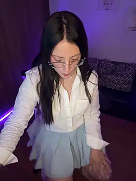 Megan lu2 online show from 12/10/24, 03:41