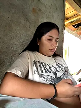 moncerrat luna online show from 09/25/25, 08:34