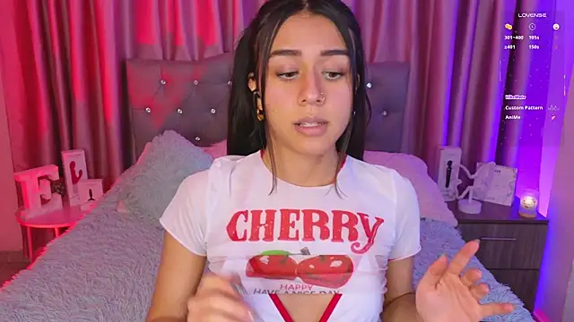 Emiily Scott1 online show from 06/11/26, 01:05