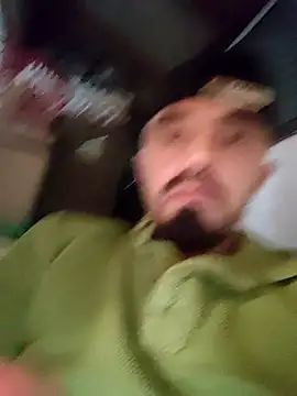 Snapshot of erbod_Johnny chatting on 09/21/25, 02:35 erbod Johnny online show from 09/21/25, 02:35