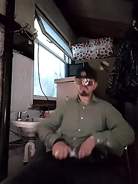 Snapshot of erbod_Johnny chatting on 10/08/25, 12:41 erbod Johnny online show from 10/08/25, 12:41