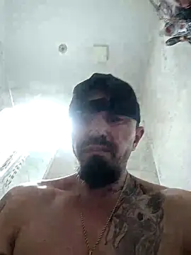 Snapshot of erbod_Johnny chatting on 12/01/25, 04:23 erbod Johnny online show from 12/01/25, 04:23