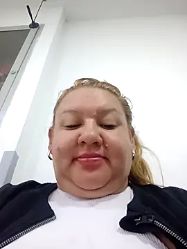 HORNY MATURE25 online show from 01/04/25, 09:31