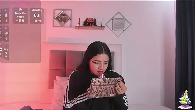 aliice walker  online show from 01/22/25, 12:49