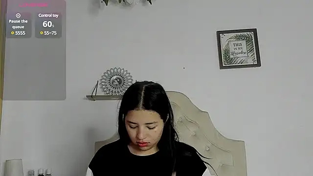 aliice walker  online show from 02/03/25, 12:14