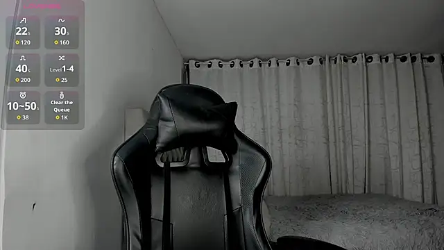 Snapshot of aliice_walker_ chatting on 07/22/26, 11:29 aliice walker online show from 07/22/26, 11:29