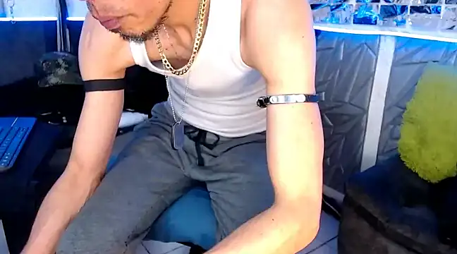 Mensecret69 online show from 02/25/25, 09:13