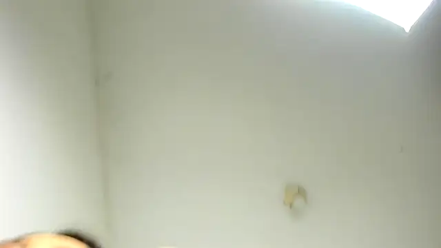 Snapshot of Sophie__Foxxx chatting on 12/21/24, 02:41 Sophie Foxxx online show from 12/21/24, 02:41