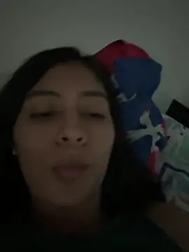Snapshot of Sophie__Foxxx chatting on 01/14/25, 07:00 Sophie Foxxx online show from 01/14/25, 07:00