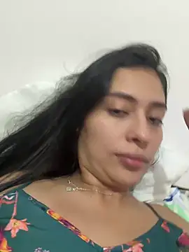 Snapshot of Sophie__Foxxx chatting on 01/15/25, 07:34 Sophie Foxxx online show from 01/15/25, 07:34