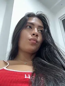 Snapshot of Sophie__Foxxx chatting on 01/20/25, 12:36 Sophie Foxxx online show from 01/20/25, 12:36