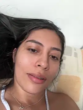 Snapshot of Sophie__Foxxx chatting on 02/10/25, 11:57 Sophie Foxxx online show from 02/10/25, 11:57