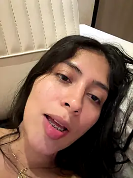 Snapshot of Sophie__Foxxx chatting on 09/09/25, 08:14 Sophie Foxxx online show from 09/09/25, 08:14