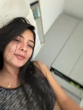 Snapshot of Sophie__Foxxx chatting on 02/23/26, 04:26 Sophie Foxxx online show from 02/23/26, 04:26