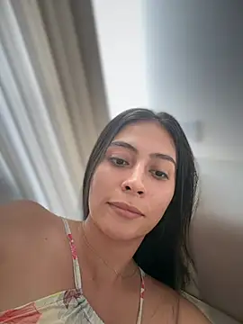 Snapshot of Sophie__Foxxx chatting on 03/01/26, 09:39 Sophie Foxxx online show from 03/01/26, 09:39