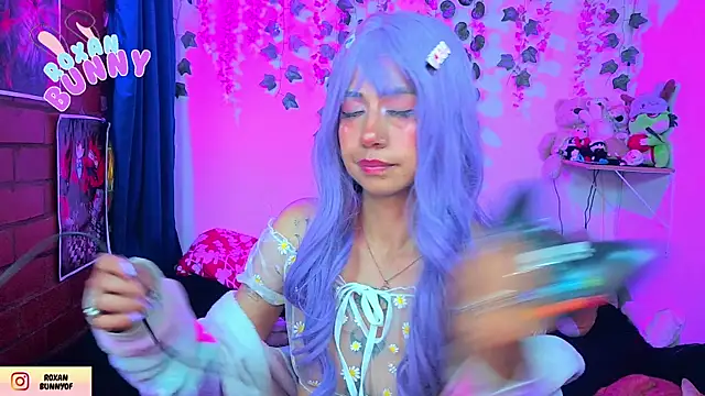 Roxanbunny1 online show from 07/04/26, 01:34
