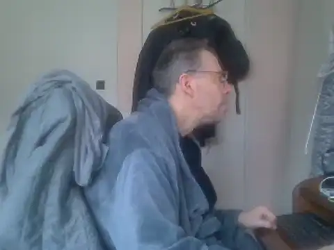 ptitcanard60600 online show from 01/16/25, 10:53