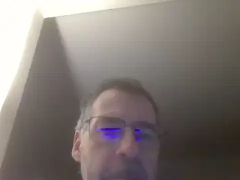 ptitcanard60600 online show from 01/27/25, 10:38