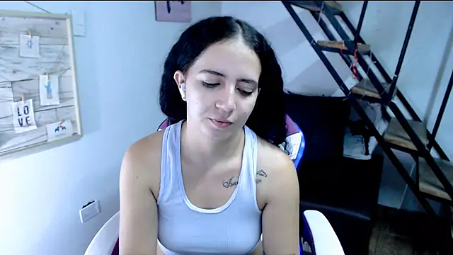 samantha baby  online show from 09/09/25, 08:52