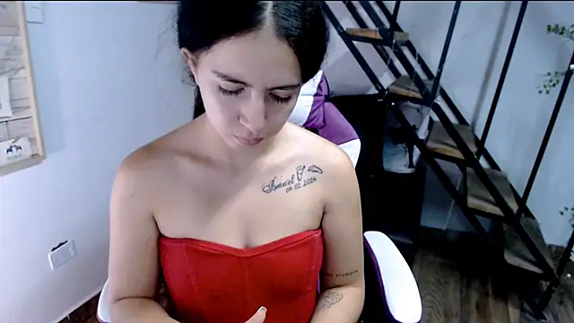 samantha baby  online show from 09/28/25, 05:29