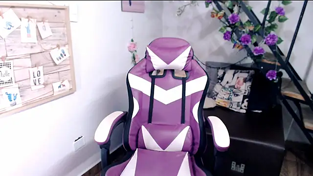 samantha baby  online show from 07/22/26, 05:49