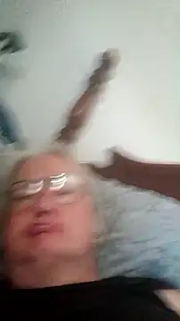 graham1980 online show from 09/29/25, 06:46