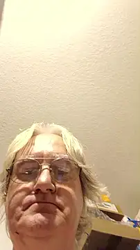 graham1980 online show from 11/30/25, 02:26
