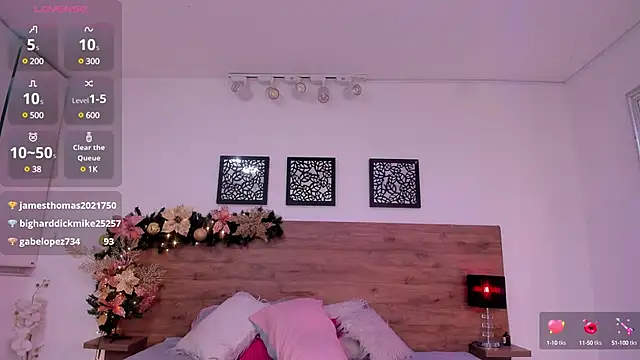 KAROL-SCOTT online show from 12/17/24, 02:44